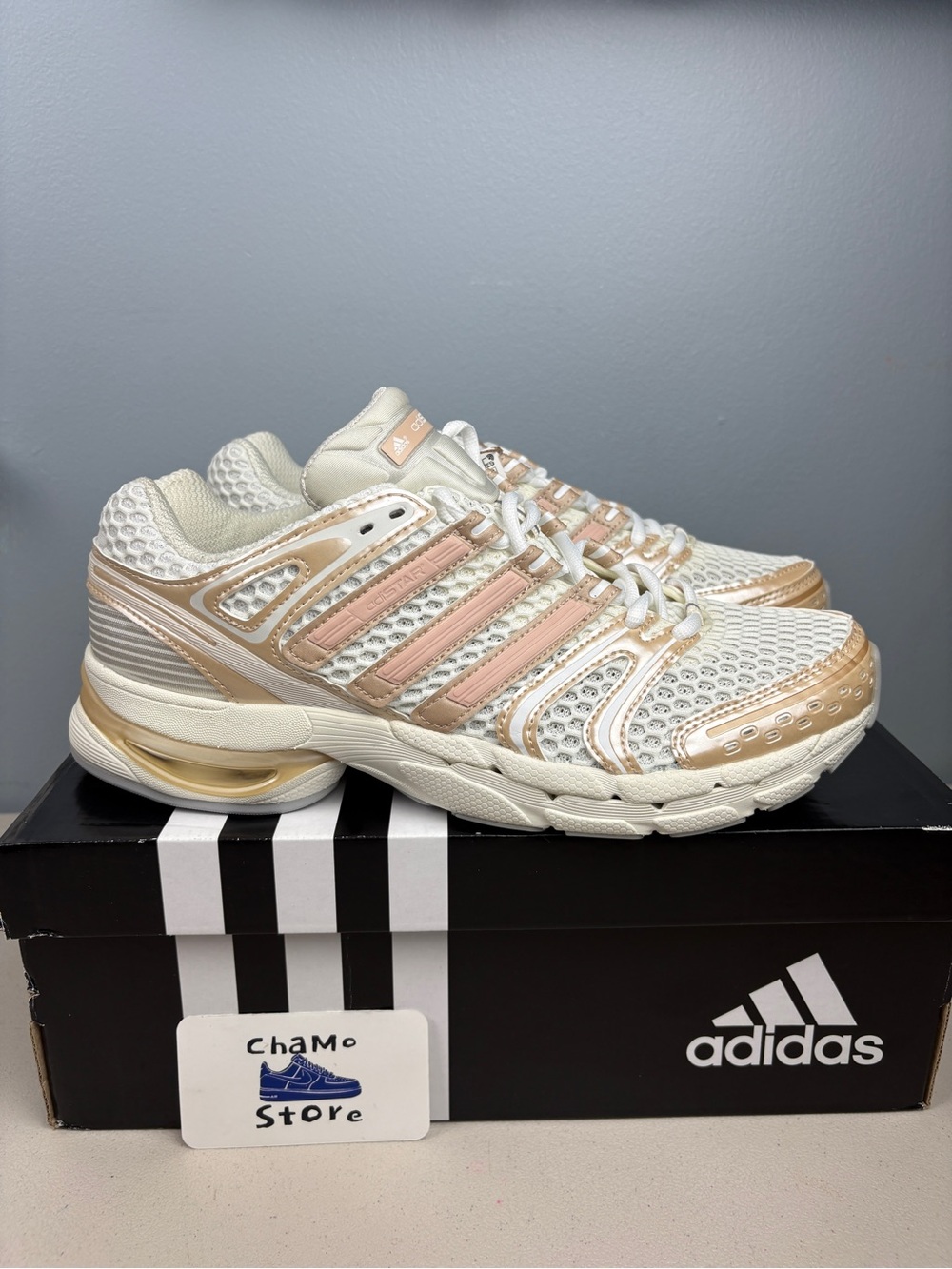Adidas ADISTAR CONTROL 5 Running Athletic Shoes White Women's Size
